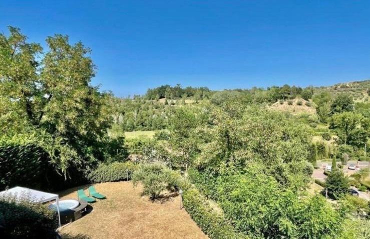 Apartamento Rustico Jacuzzi & Wine La Collina Exterior foto