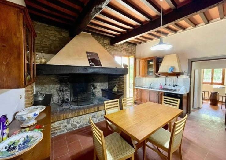 Apartamento Rustico Jacuzzi & Wine La Collina Exterior foto