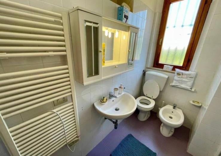 Apartamento Rustico Jacuzzi & Wine La Collina Exterior foto