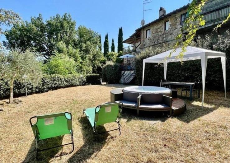 Apartamento Rustico Jacuzzi & Wine La Collina Exterior foto