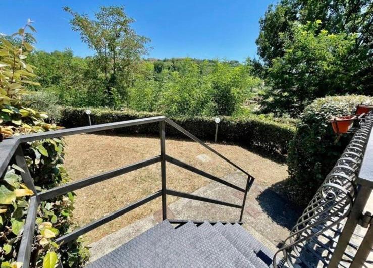 Apartamento Rustico Jacuzzi & Wine La Collina Exterior foto