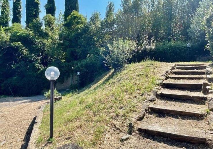 Apartamento Rustico Jacuzzi & Wine La Collina Exterior foto