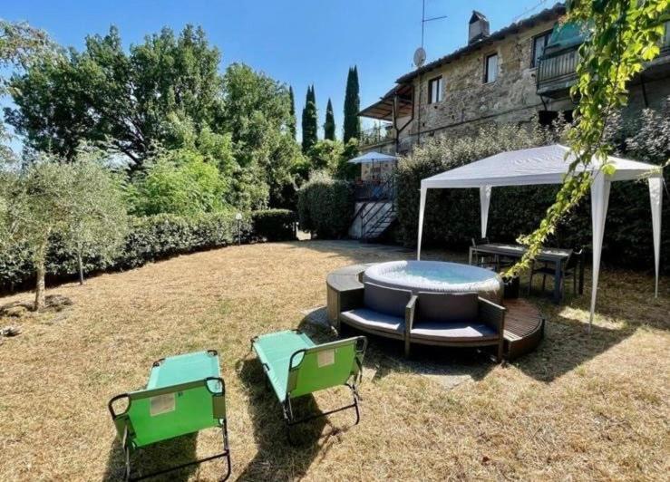 Apartamento Rustico Jacuzzi & Wine La Collina Exterior foto