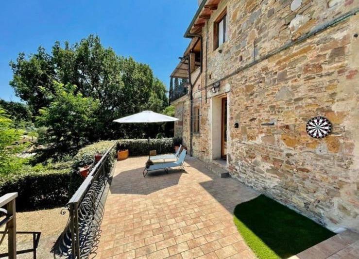 Apartamento Rustico Jacuzzi & Wine La Collina Exterior foto